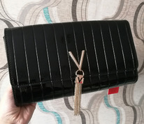 VALENTINO - Valentino Bongo   