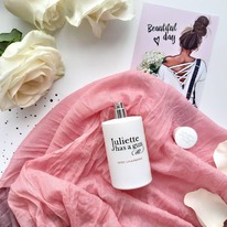 Juliette Has A Gun Miss Charming  25%  31.05