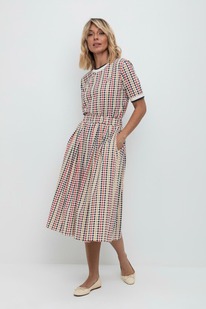 Very Neat    7013/ ,. 