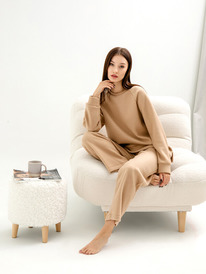 Mark Formelle  (, ) 592512 592512 . 1050