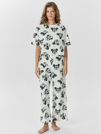 Mark Formelle   (, ) 592444 592444   .