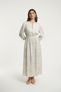 ������ Deesses 1275