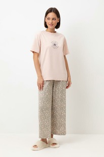 09.04  Very Neat ������ ��� � 20126/���������� �������,������� �����