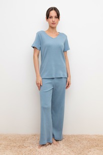 09.04  Very Neat ������ ��� � 20133/������ �����