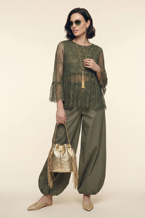 ������ Deesses 2448