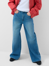 06.04  PlayToday ����� ����������� ��������� ��� ������ 12666157