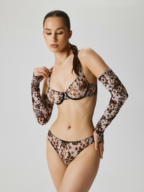 25.03  Infinity Lingerie ����������� � ������ ������ � ������ � ���������� ���. 