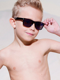 30.03  PlayToday �������������� ���� ��� ����� 12212095