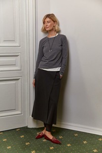 15.05 Very Neat ���� ��� ��� 7019/������