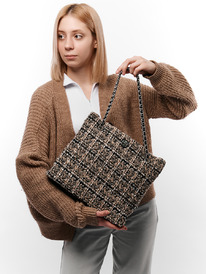 22.06 LACCOMA ����� WJD6457-�������� ��� ���� ������