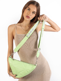 22.06 LACCOMA ����� �����-�826-������ ��� ���� ������